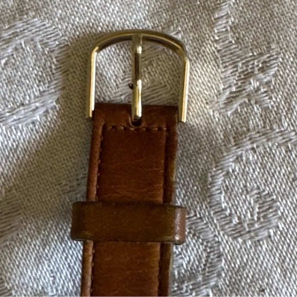 Vintage Lorus Musical Quartz Mickey & Minnie Mouse Wristwatch And Earrings - Picture 8 of 12